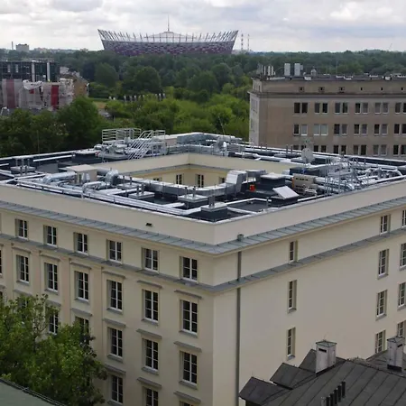 Dom Pomocy Studentom Хостел Варшава