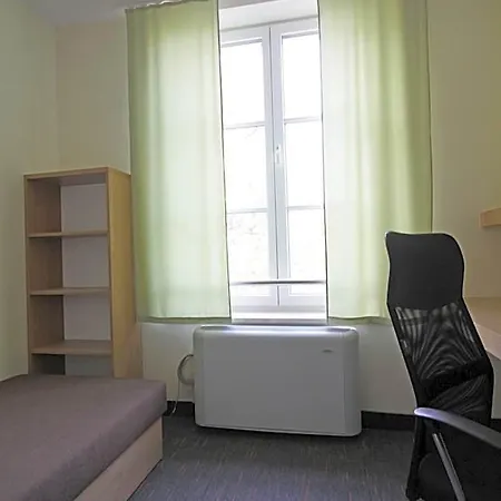 Hostel Dom Pomocy Studentom