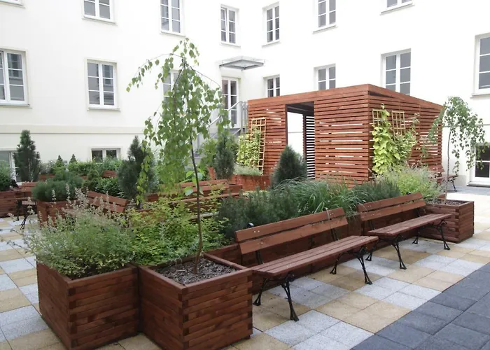 Dom Pomocy Studentom * Warszawa