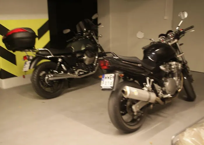 Dom Pomocy Studentom Hostel