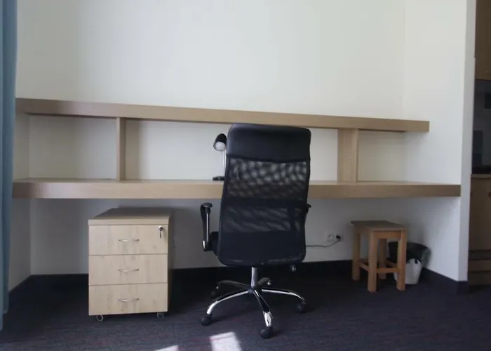 Hostel Dom Pomocy Studentom *