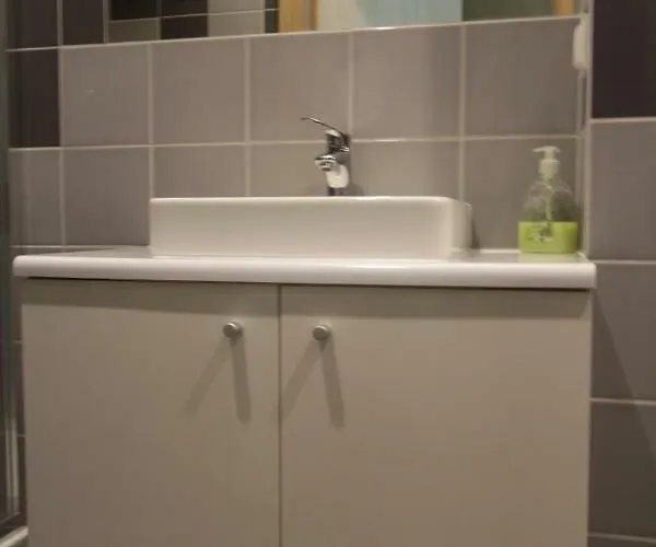 Hostel Dom Pomocy Studentom Warszawa