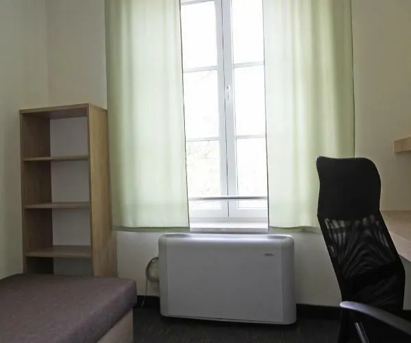 Dom Pomocy Studentom Warszawa