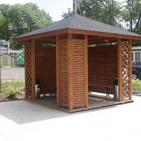 Dom Pomocy Studentom Vandrarhem